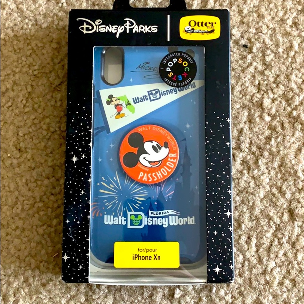 WDW pop socket passholder case! Gorgeous!!!
